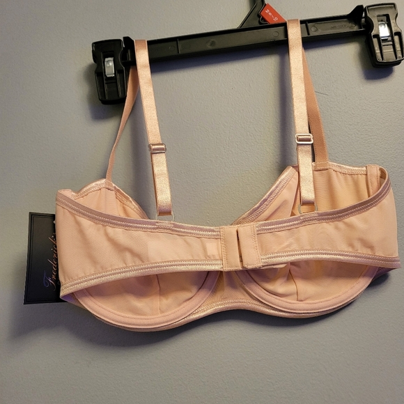 Fredericks of Hollywood Milan Nude Bra 34D Unlined NWT Everyday Comfort - Picture 4 of 6
